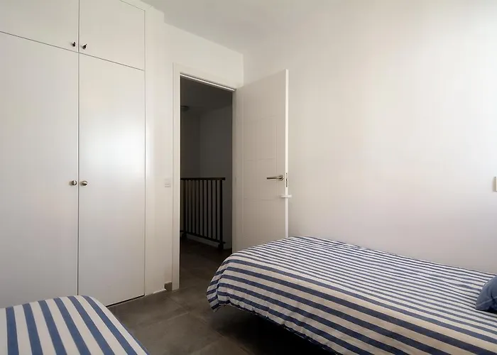 Playa Grande Share Pool By Pvl Puerto del Carmen (Lanzarote)